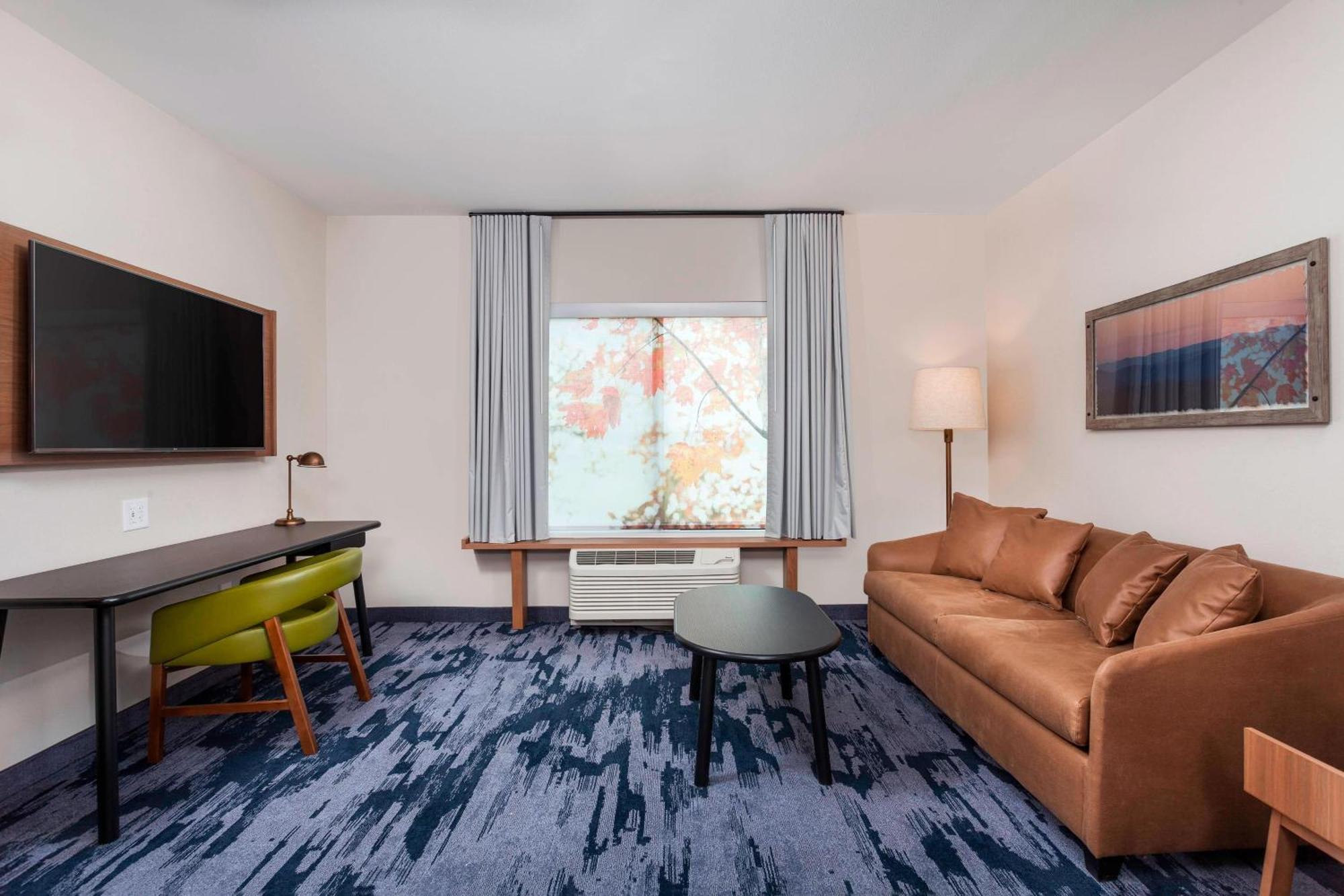 Fairfield Inn & Suites By Marriott Лобанон Екстериор снимка